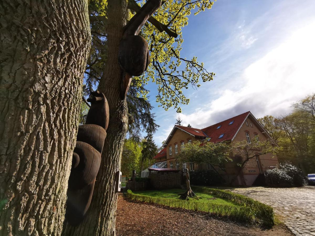 Hotel Schloesschen Sundische Wiese Zingst Eksteriør billede